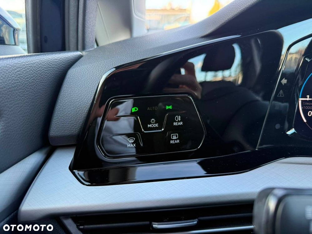 Volkswagen Golf Variant 1.5 TSI EVO Life - 34