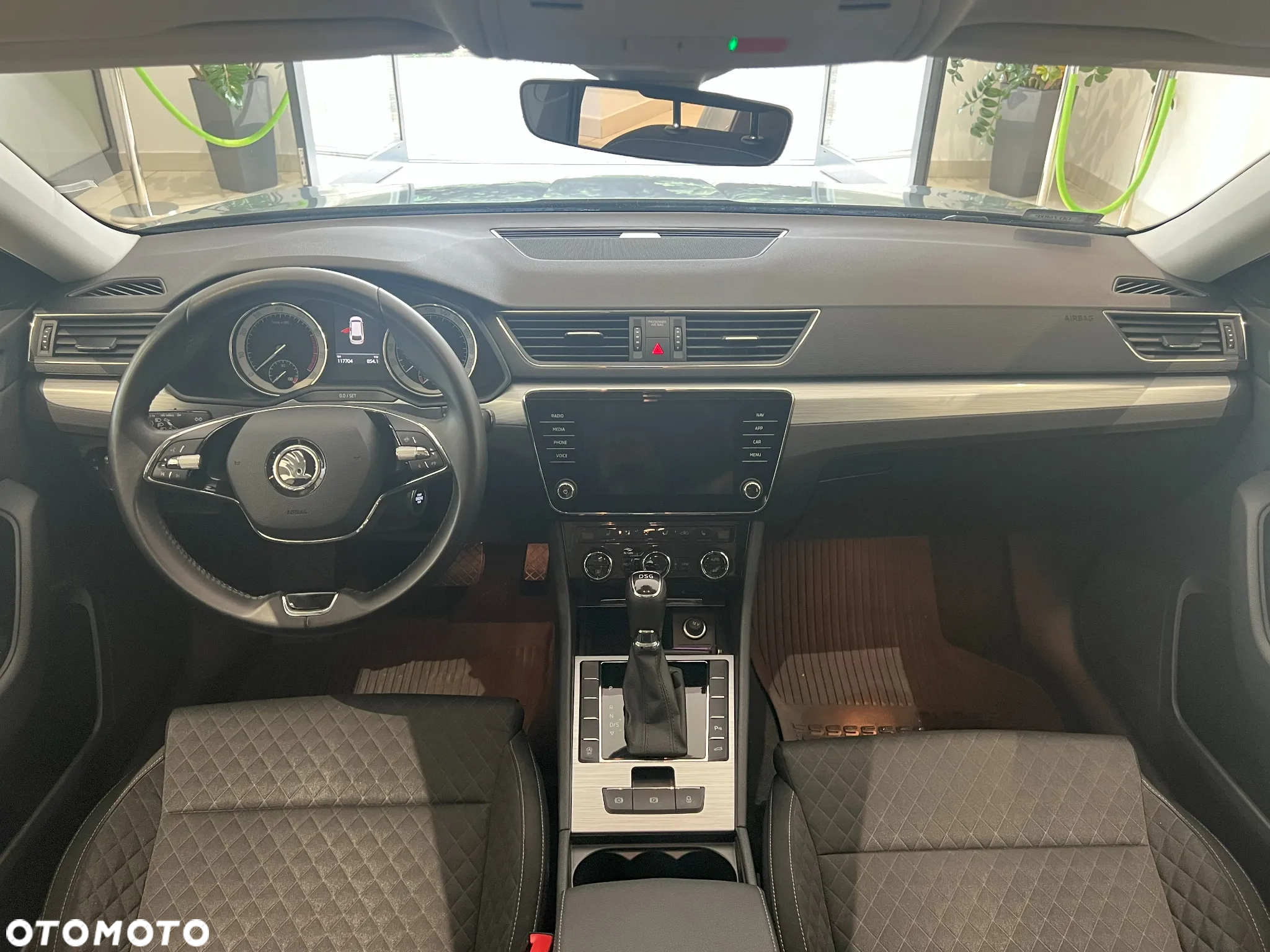 Skoda Superb 1.5 TSI Ambition DSG - 12