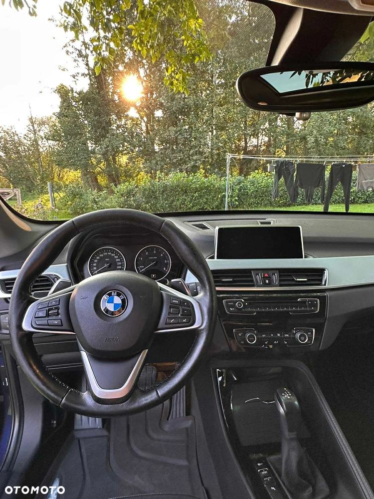 BMW X1 xDrive20d - 8