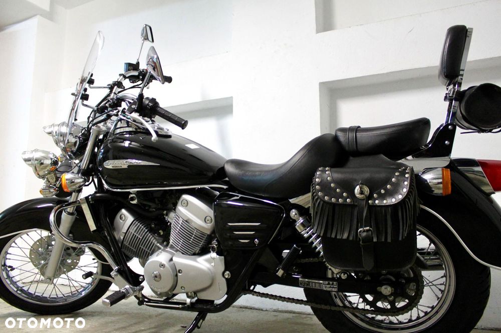 Honda Shadow - 4