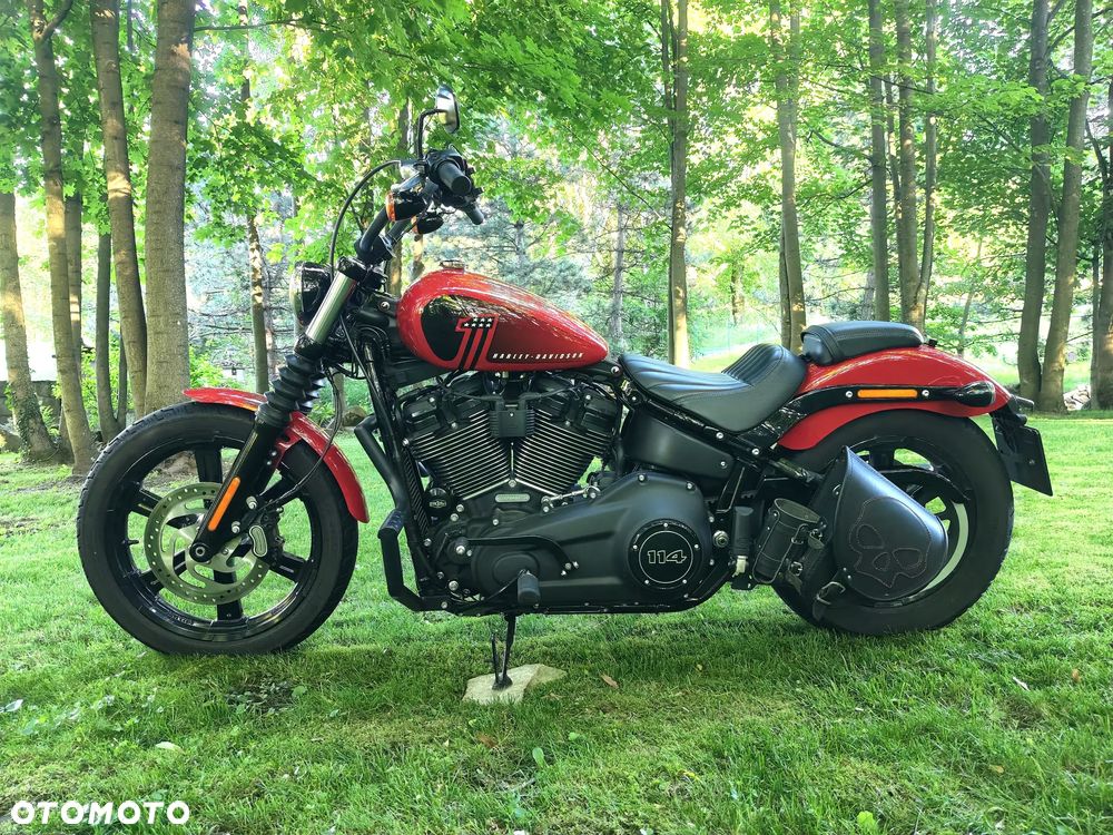 Harley-Davidson Softail Street Bob - 2