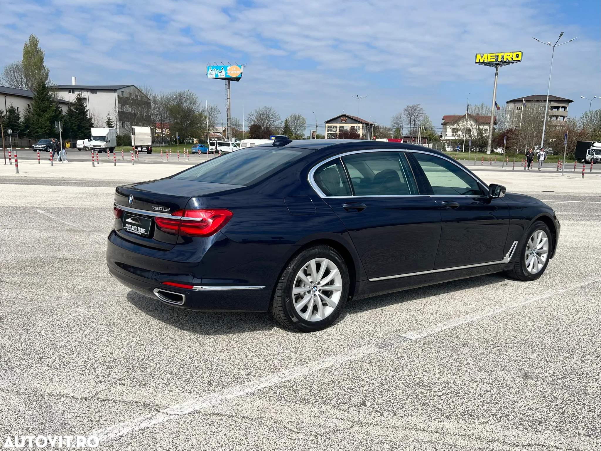 BMW Seria 7 750Ld xDrive - 33