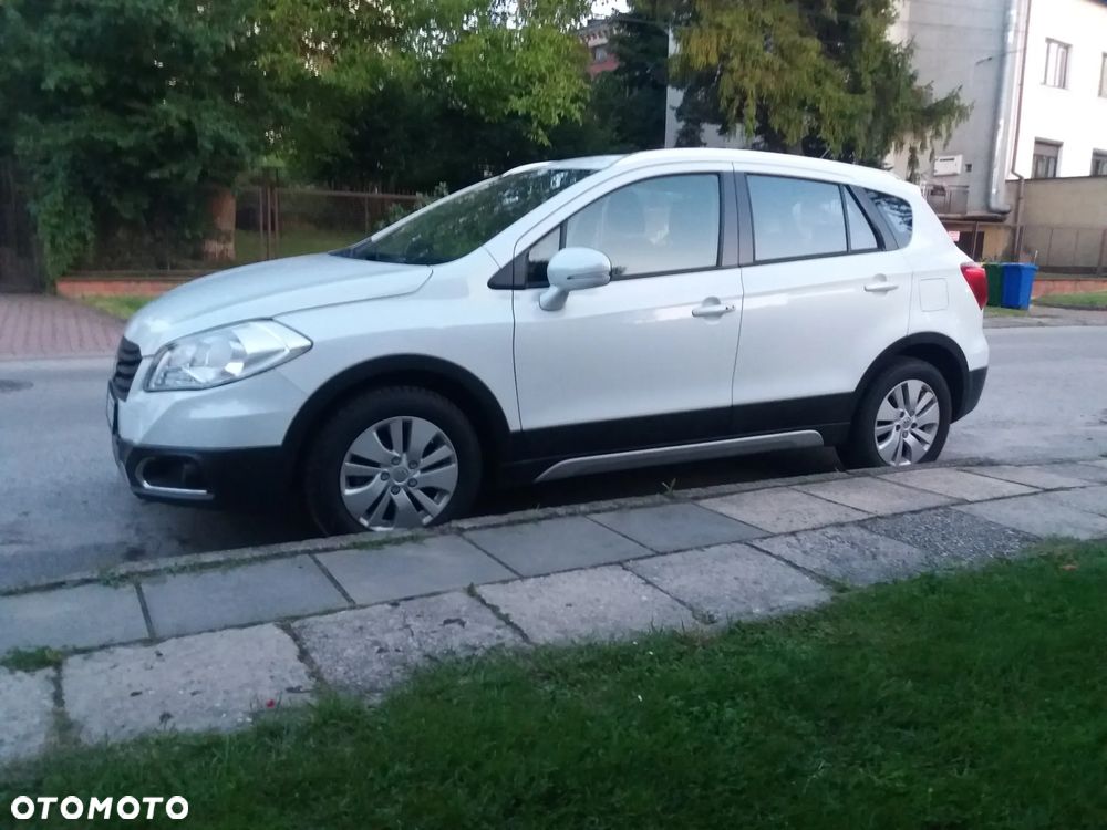 Suzuki SX4 S-Cross 1.6 DDiS Comfort - 4