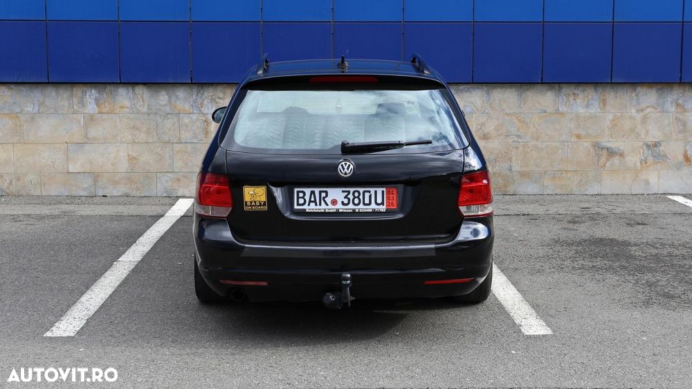 Volkswagen Golf 1.6 TDI DPF Highline - 13