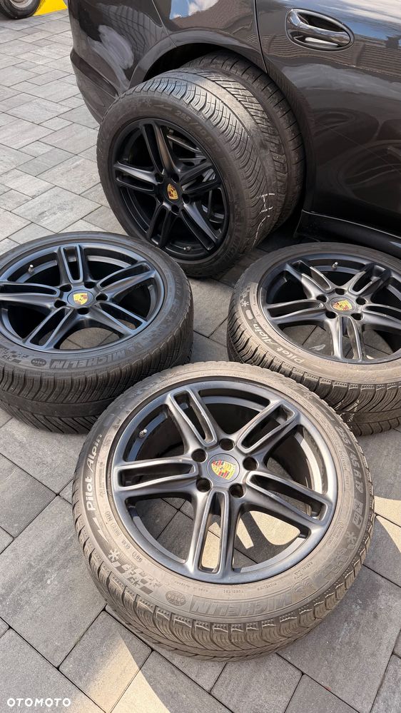 Porsche Panamera 4 - 9