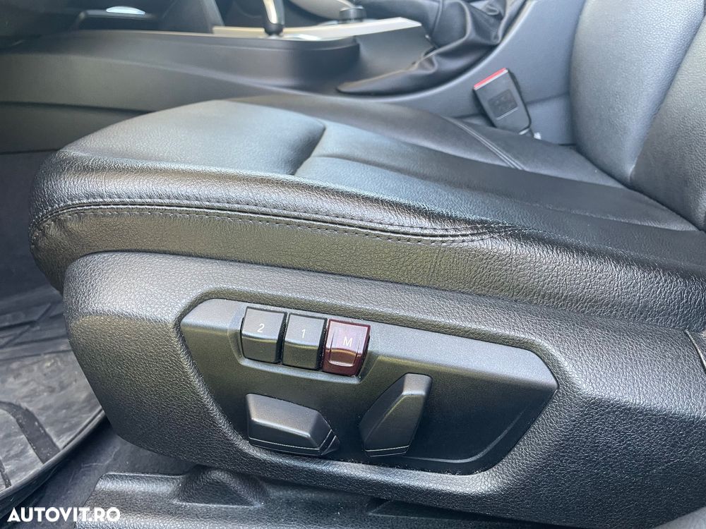 BMW Seria 3 320i xDrive Aut. - 5