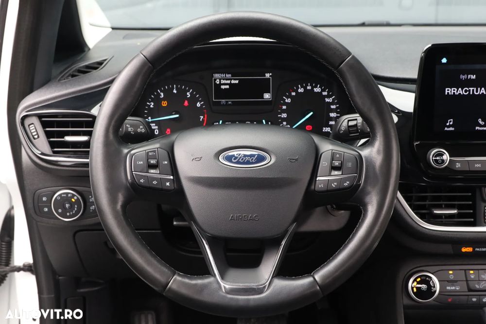 Ford Fiesta 1.0 EcoBoost Powershift Celebration - 25