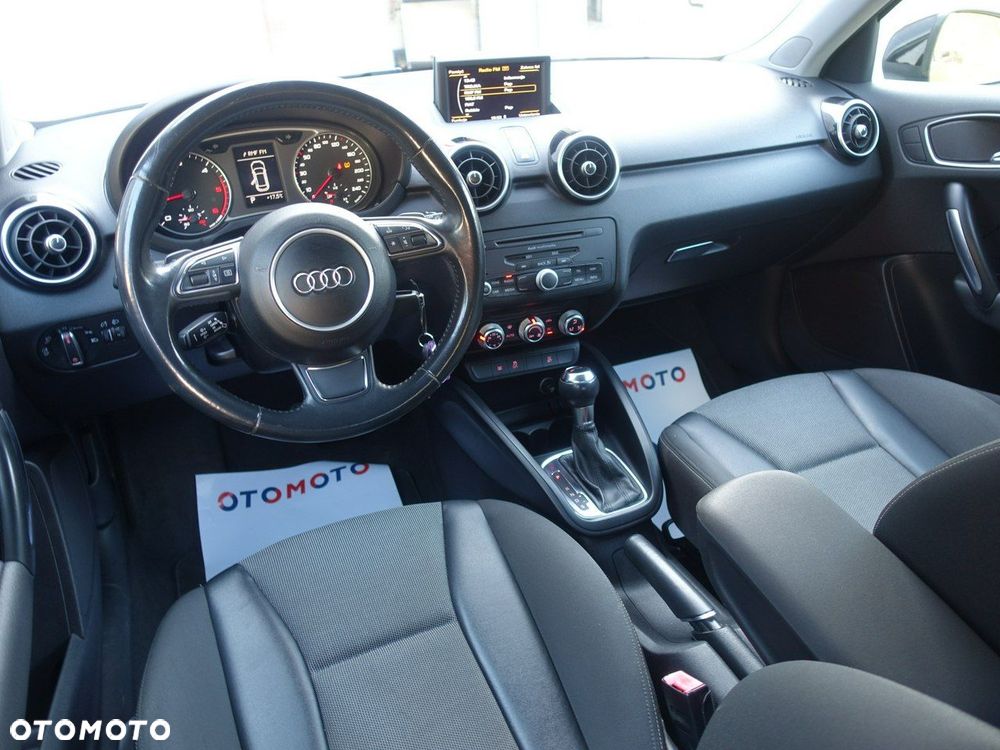 Audi A1 Sportback 1.6 TDI Ambition S tronic - 11