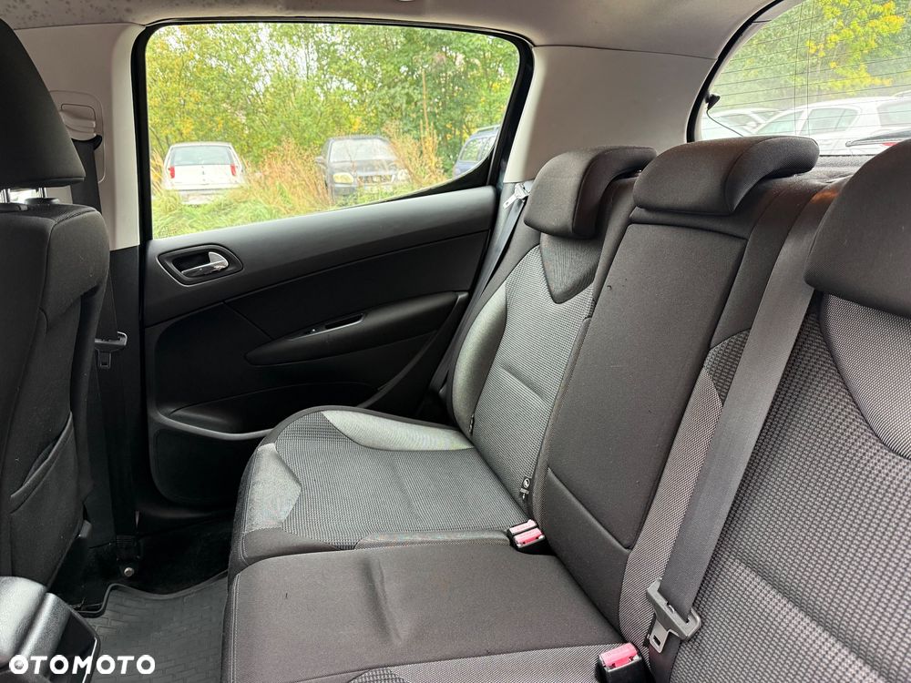 Peugeot 308 2012