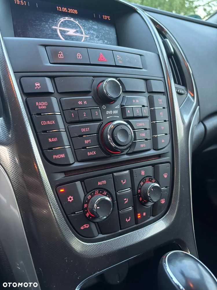 Opel Astra 1.6 Automatik Color Edition - 25