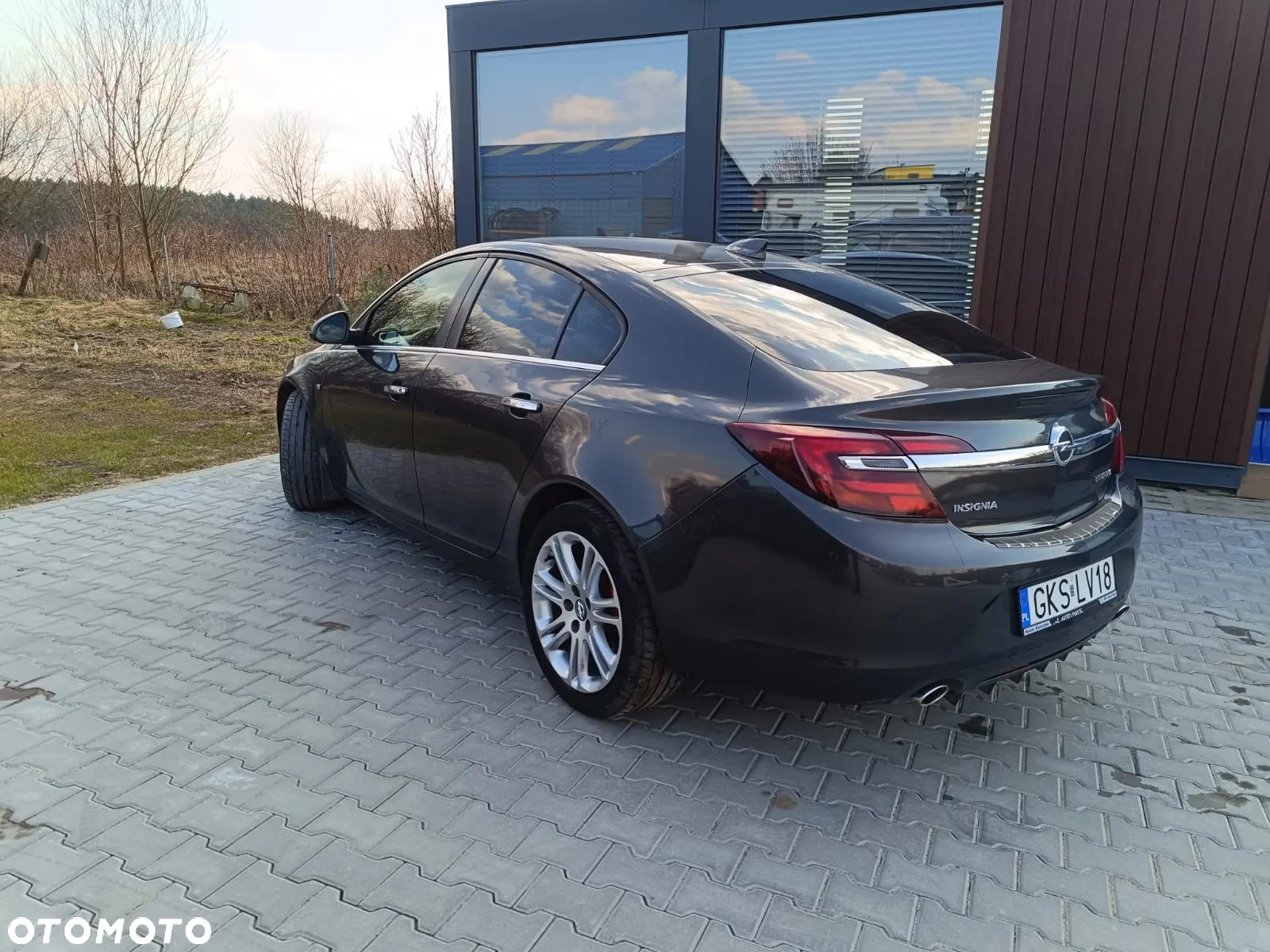Opel Insignia - 11