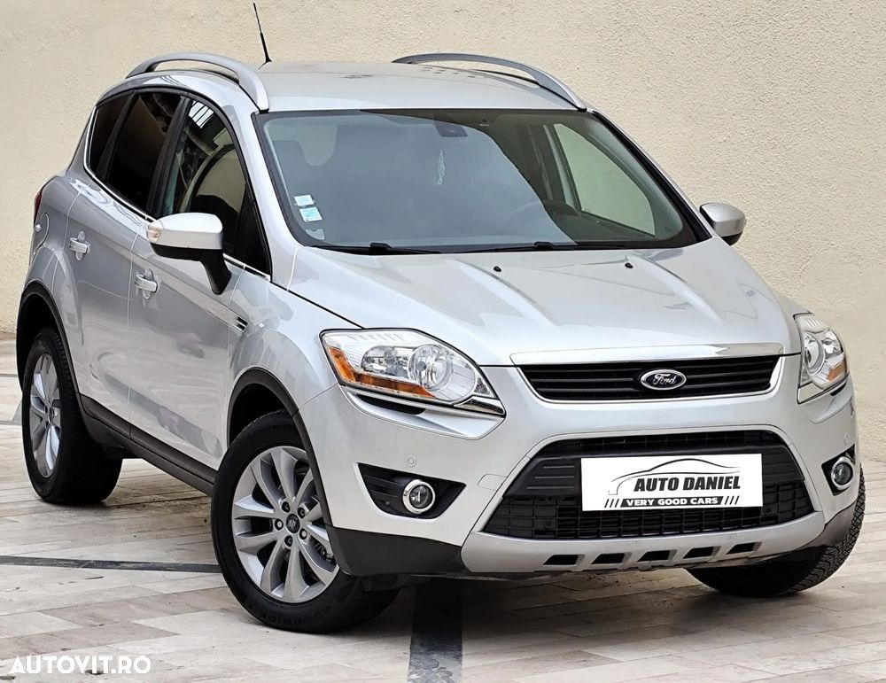 Ford Kuga - 2