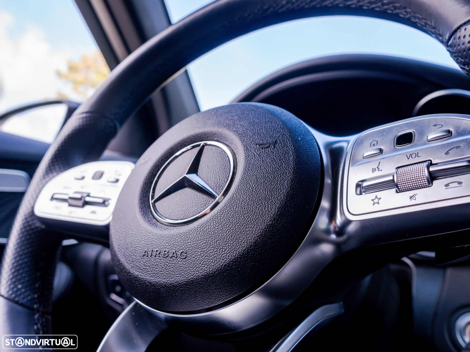 Mercedes-Benz GLC 300 de 4Matic - 31