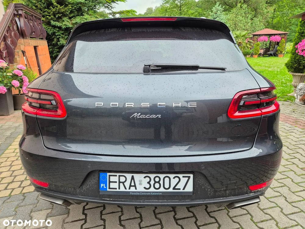 Porsche Macan - 2