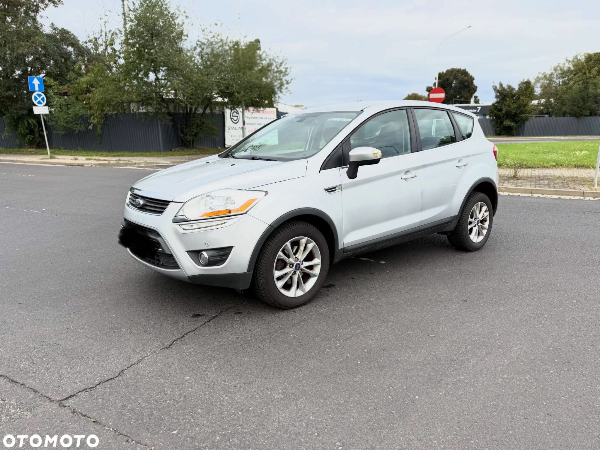 Ford Kuga - 1