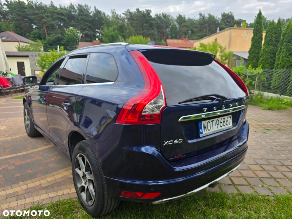 Volvo XC 60 D4 Drive-E Ocean Race - 2