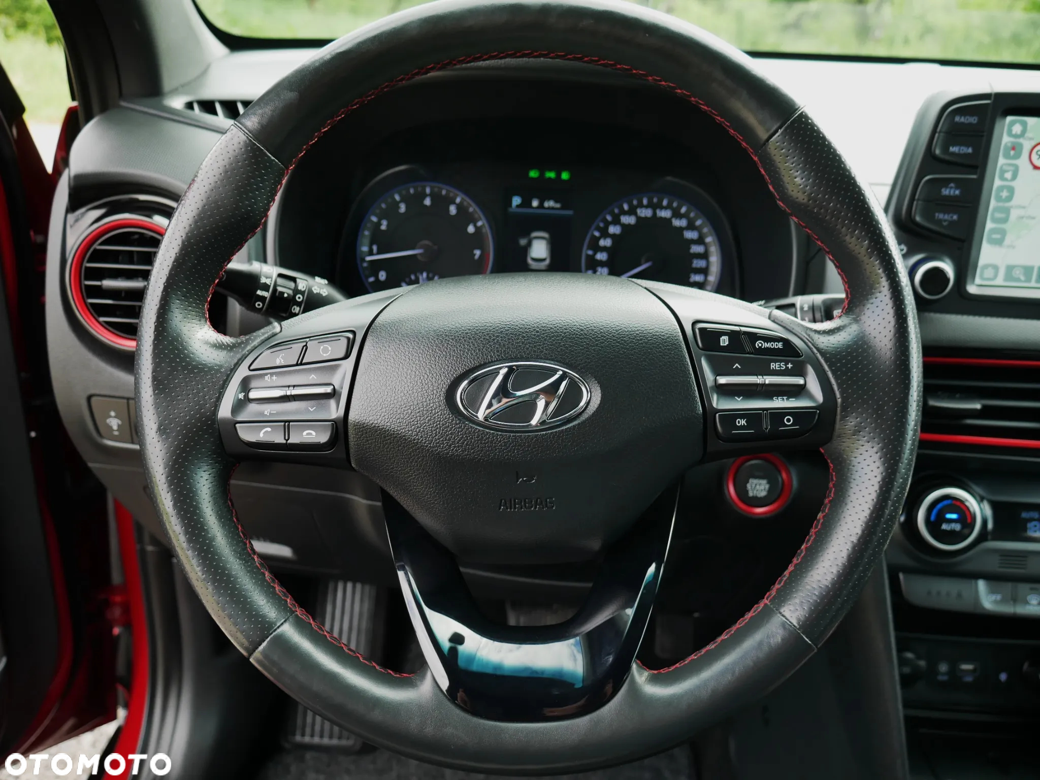 Hyundai Kona 1.6 T-GDI DCT Premium - 30