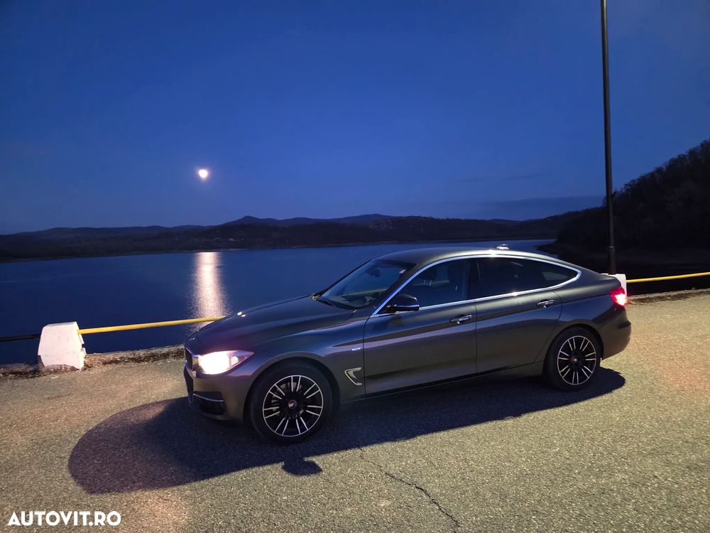 BMW Seria 3 320d xDrive - 11