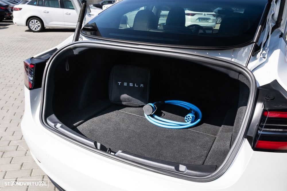 Tesla Model 3 Performance Dual Motor AWD - 12