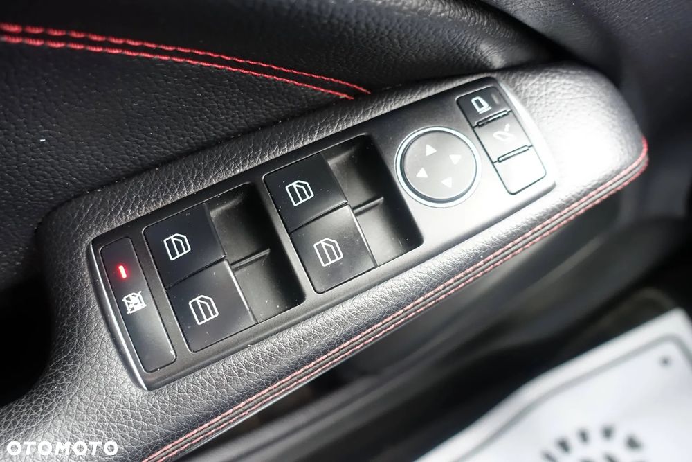 Mercedes-Benz Klasa A 200 CDI AMG Line - 30