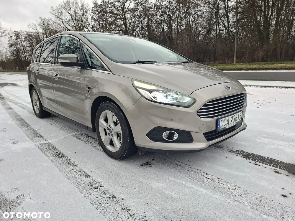 Ford S-Max 2.0 TDCi Titanium PowerShift - 6