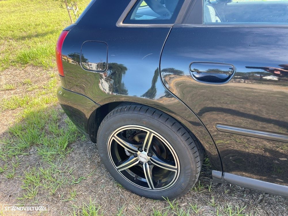 Audi A3 1.6 Attraction - 17