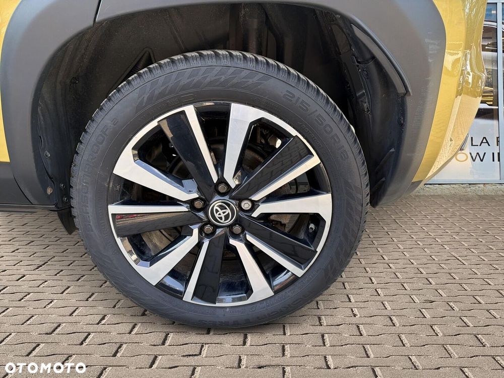 Toyota Yaris Cross Hybrid 1.5 Premiere Edition 4x4 - 24