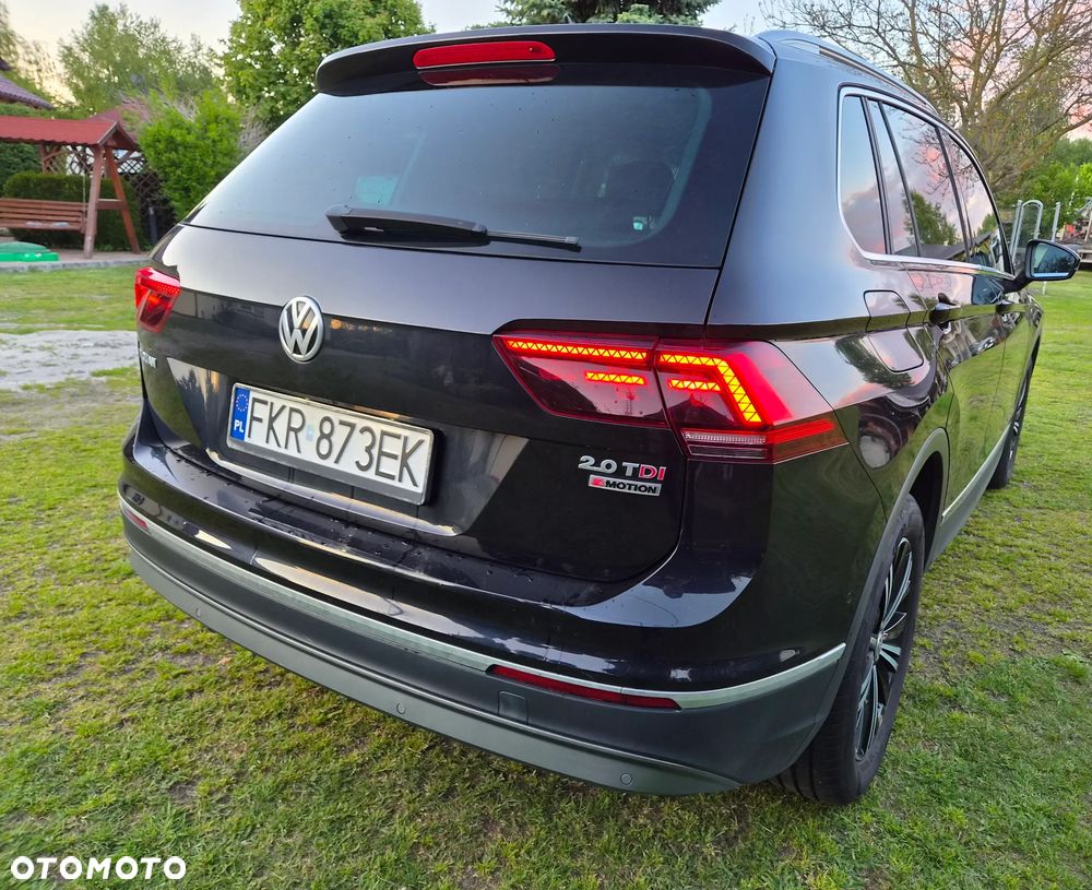 Volkswagen Tiguan 2.0 TDI SCR 4MOTION DSG Highline - 23