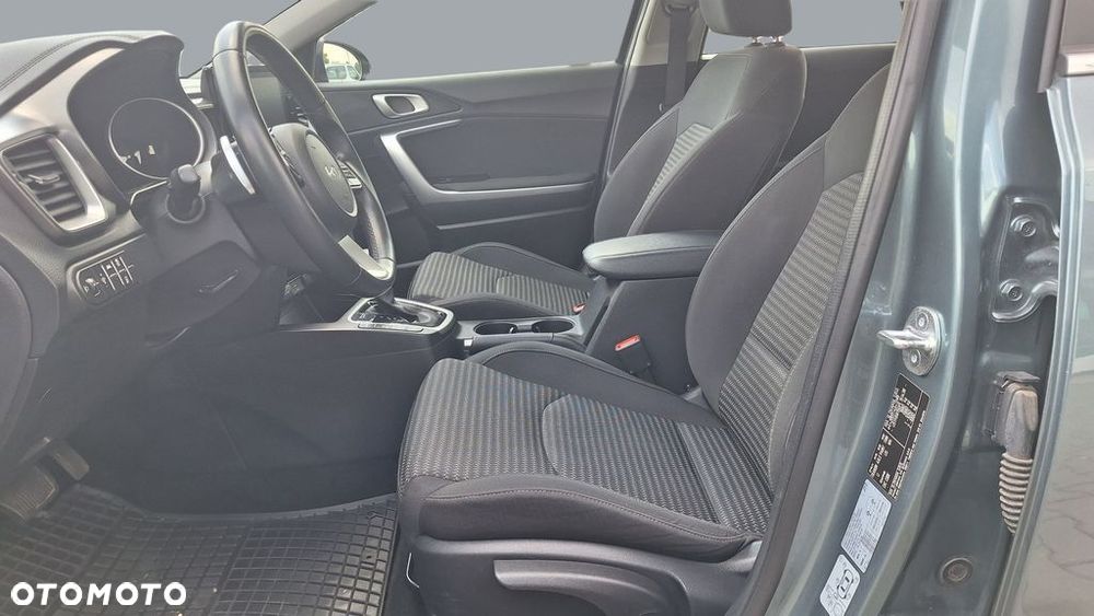 Kia Ceed 1.5 T-GDI M DCT - 9