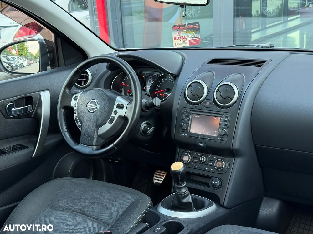 Nissan Qashqai 1.5 dCi DPF 360 - 14