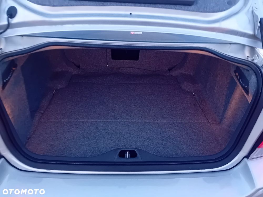 Volvo S60 - 17