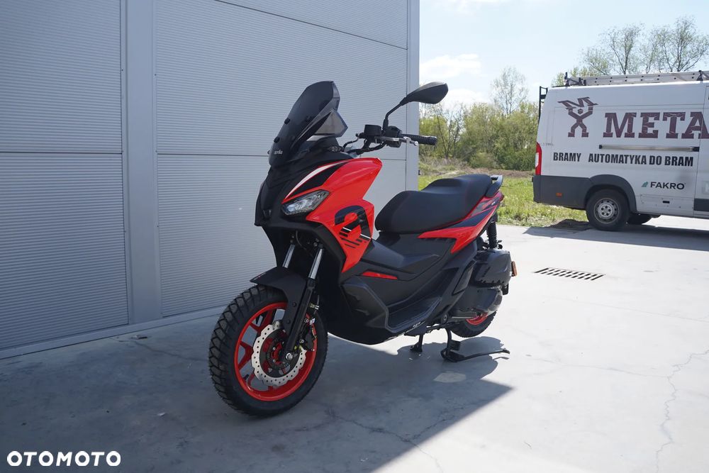 Aprilia SR - 3