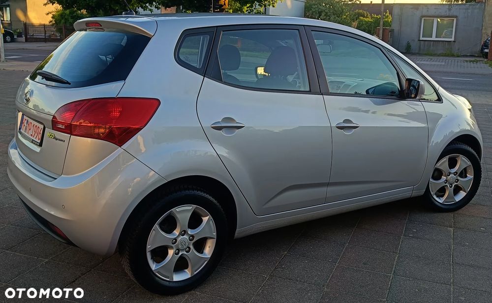 Kia Venga 1.4 CVVT Dream-Team Edition - 4