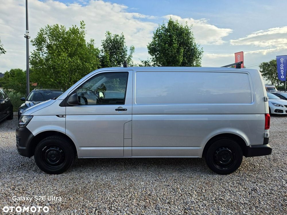 Volkswagen Transporter - 26
