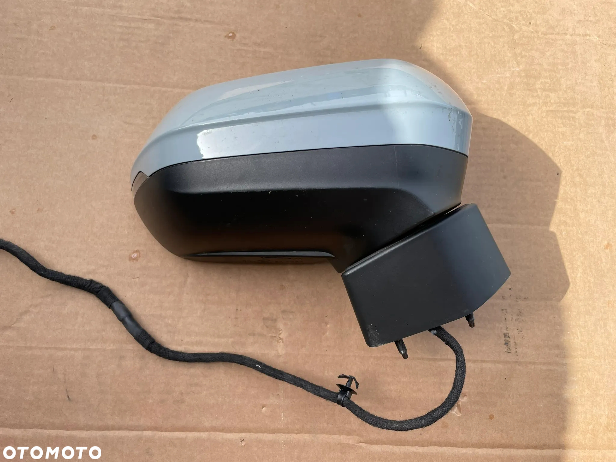 Audi Q2 81A lusterko prawe 14 PIN - 2