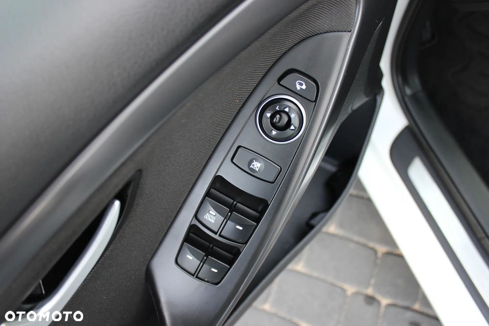 Hyundai i30 1.4 Select - 11
