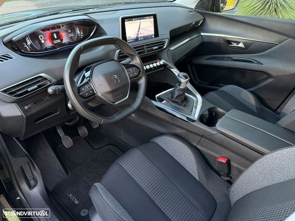 Peugeot 3008 1.5 BlueHDi Active - 2