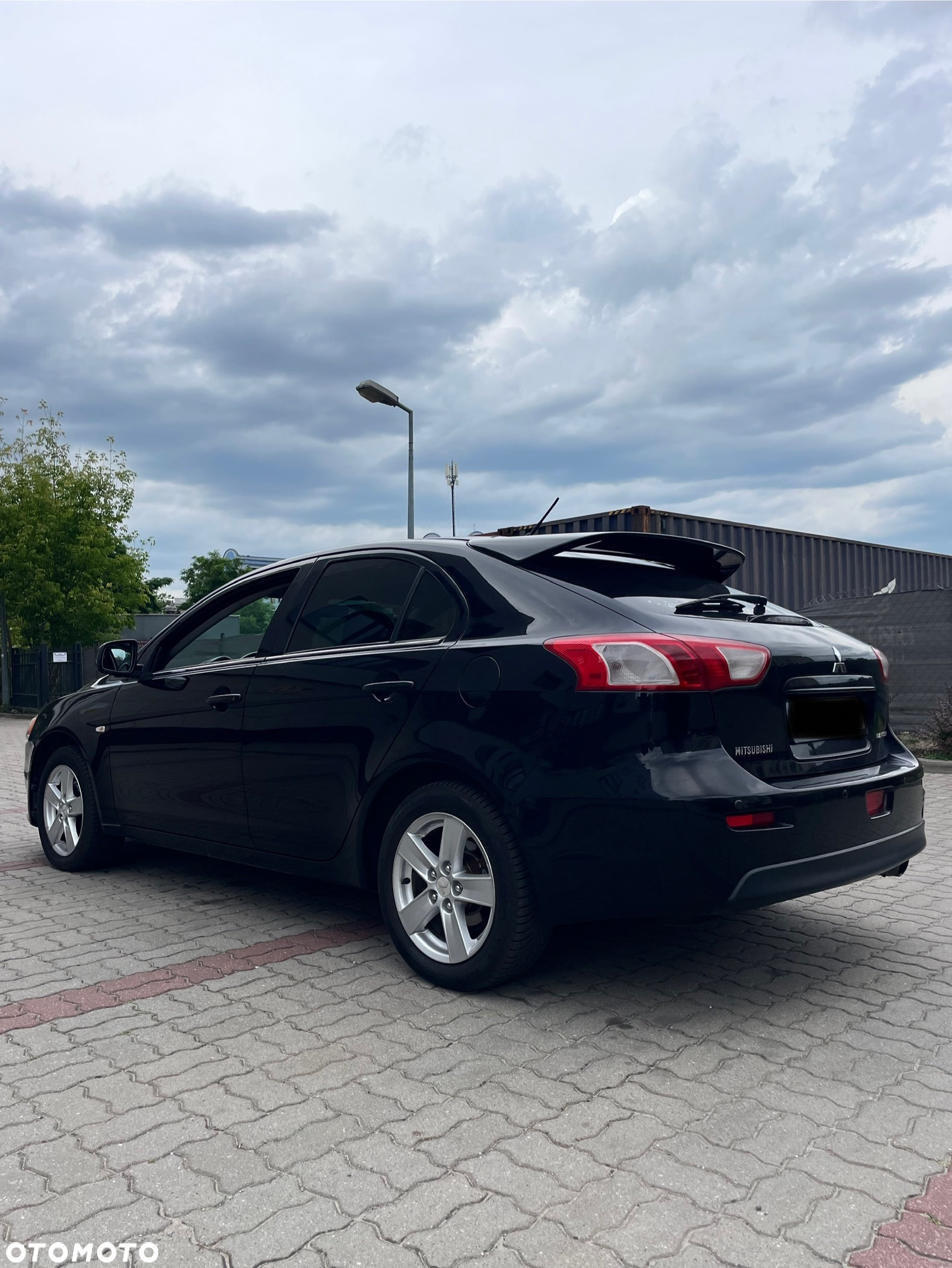Mitsubishi Lancer 1.8 Intense - 19