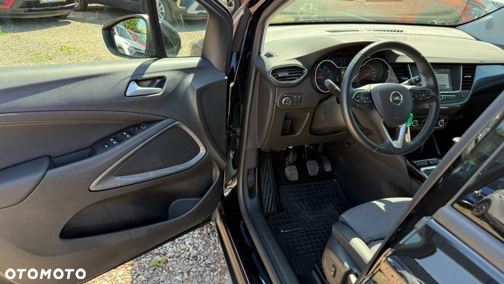 Opel Crossland - 17