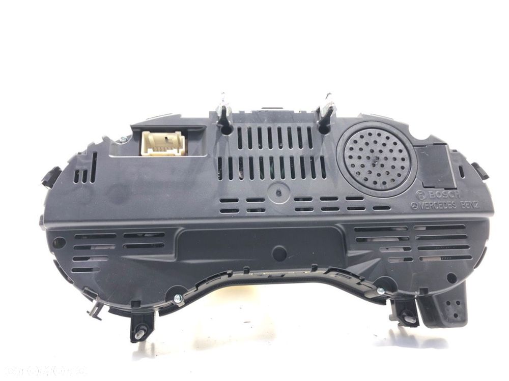 LICZNIK  MERCEDES-BENZ KLASA A (W176) 2012 - 2018 A 180 (176.042) 90 kW [122 KM] benzyna 2012 - 2018 - 3