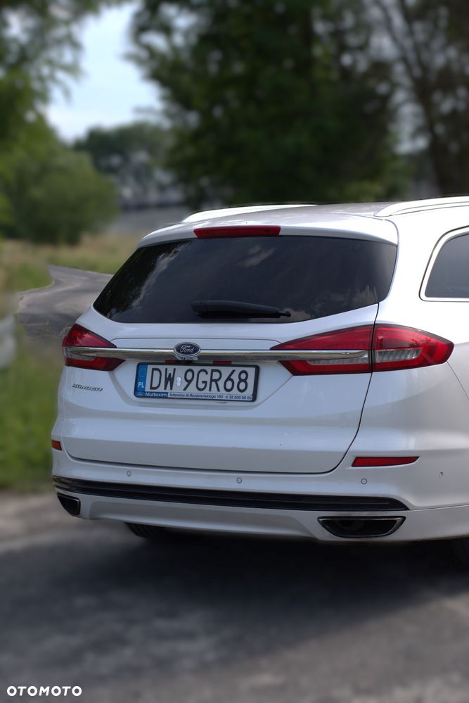 Ford Mondeo 2.0 EcoBlue Titanium - 11