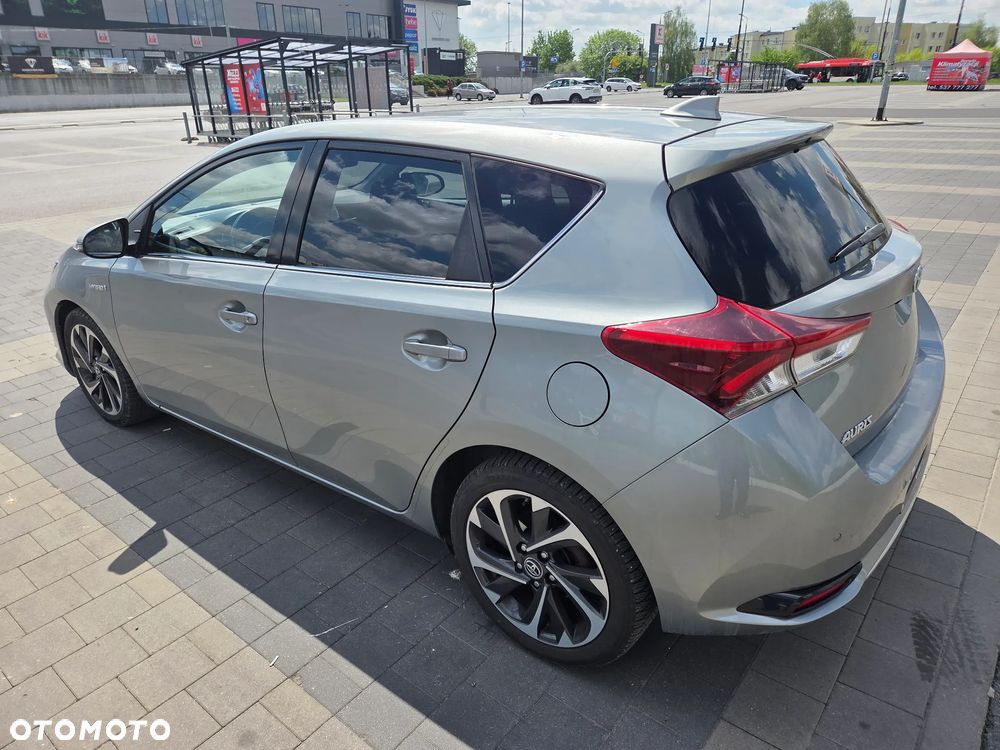 Toyota Auris - 24