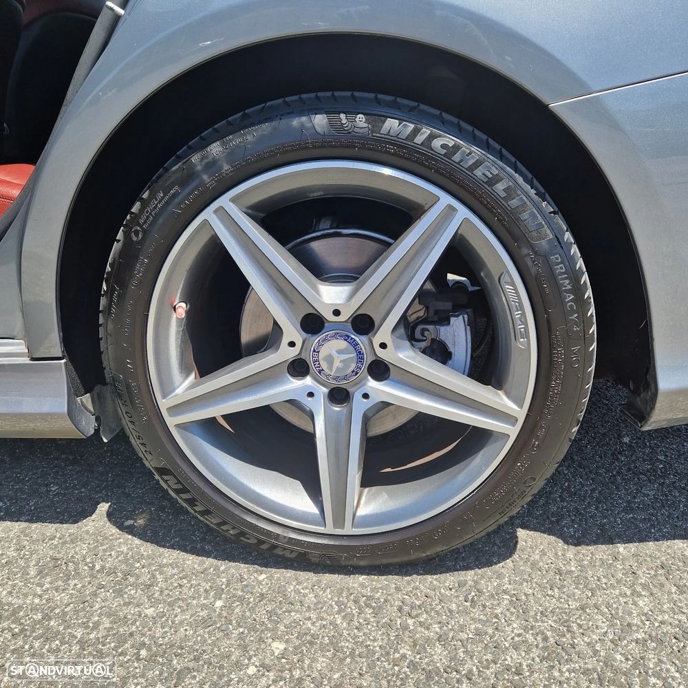 Mercedes-Benz C 300 BlueTEC Hybrid AMG Line - 4