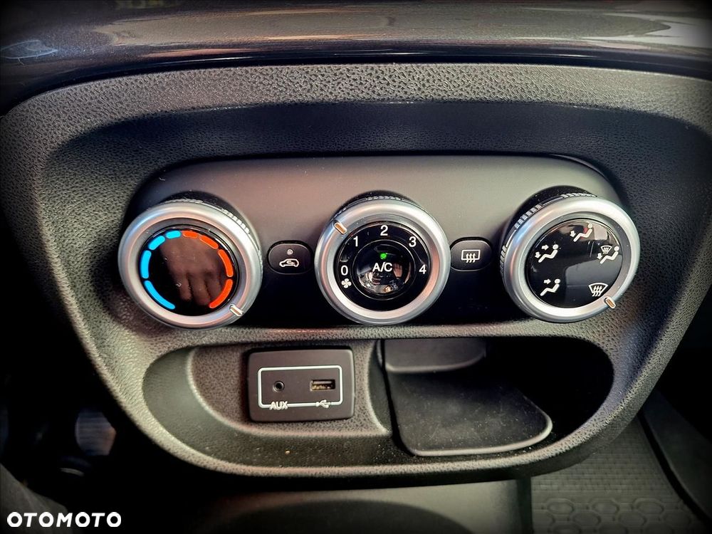 Fiat 500L 1.4 16V Lounge - 18