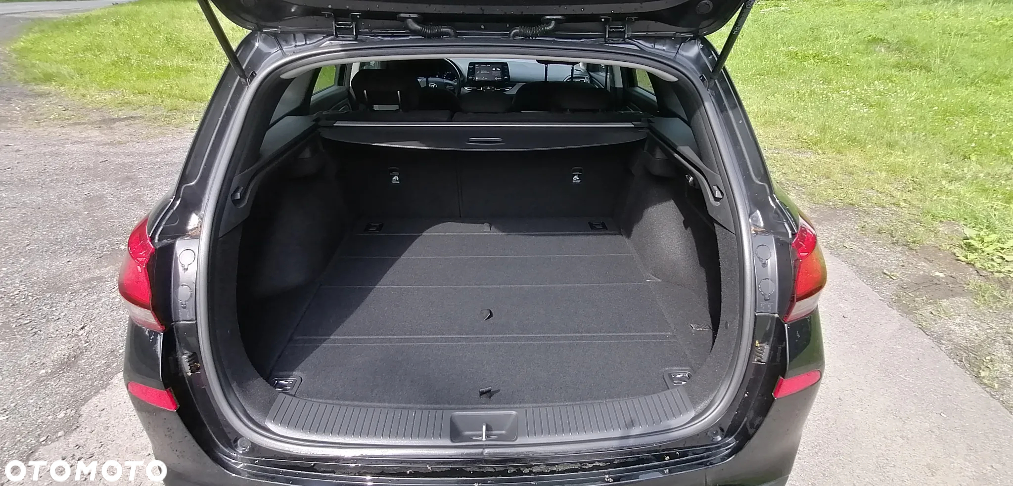 Hyundai i30 1.6 D Comfort - 25