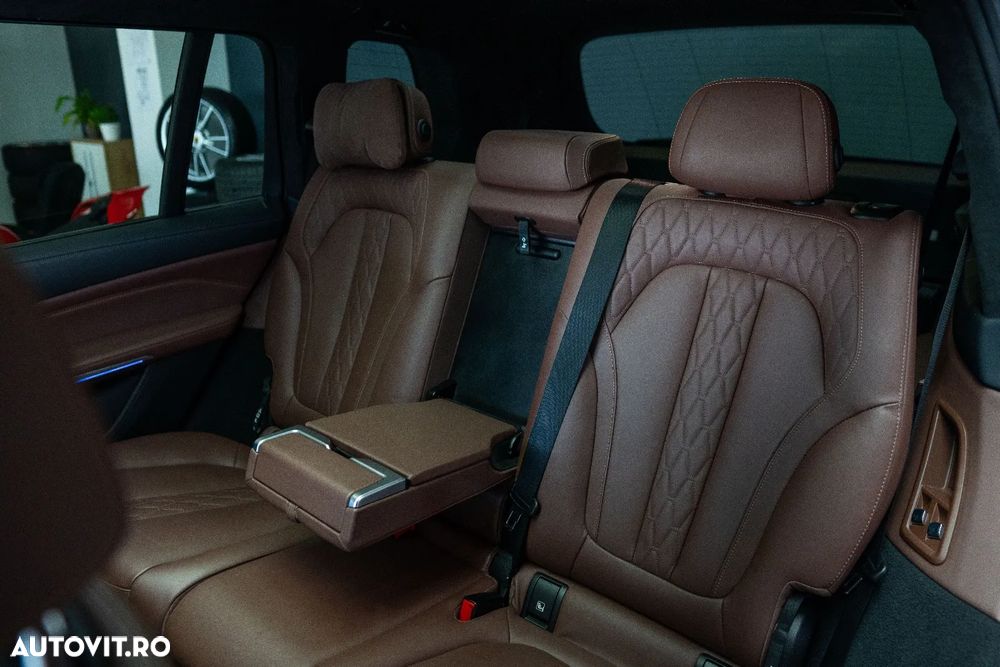 BMW X7 M50i - 20