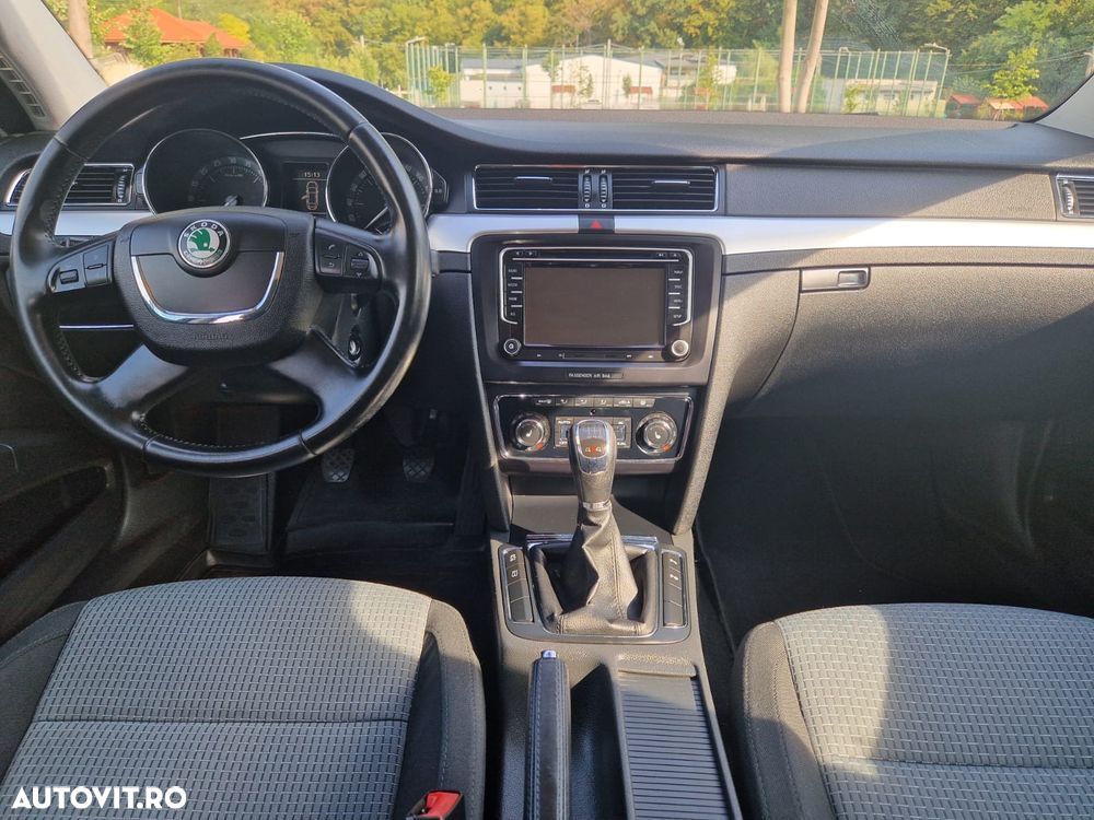 Skoda Superb 2.0 TDI Ambition 4x4 - 13