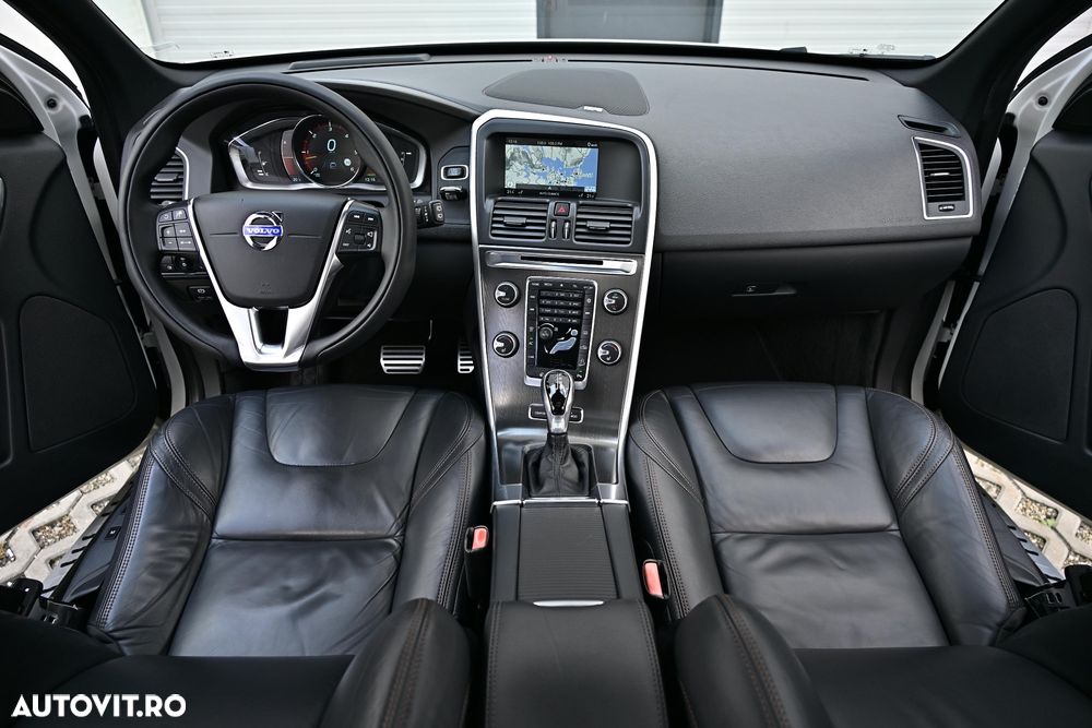 VOLVO XC60 2014 — imagine 24
