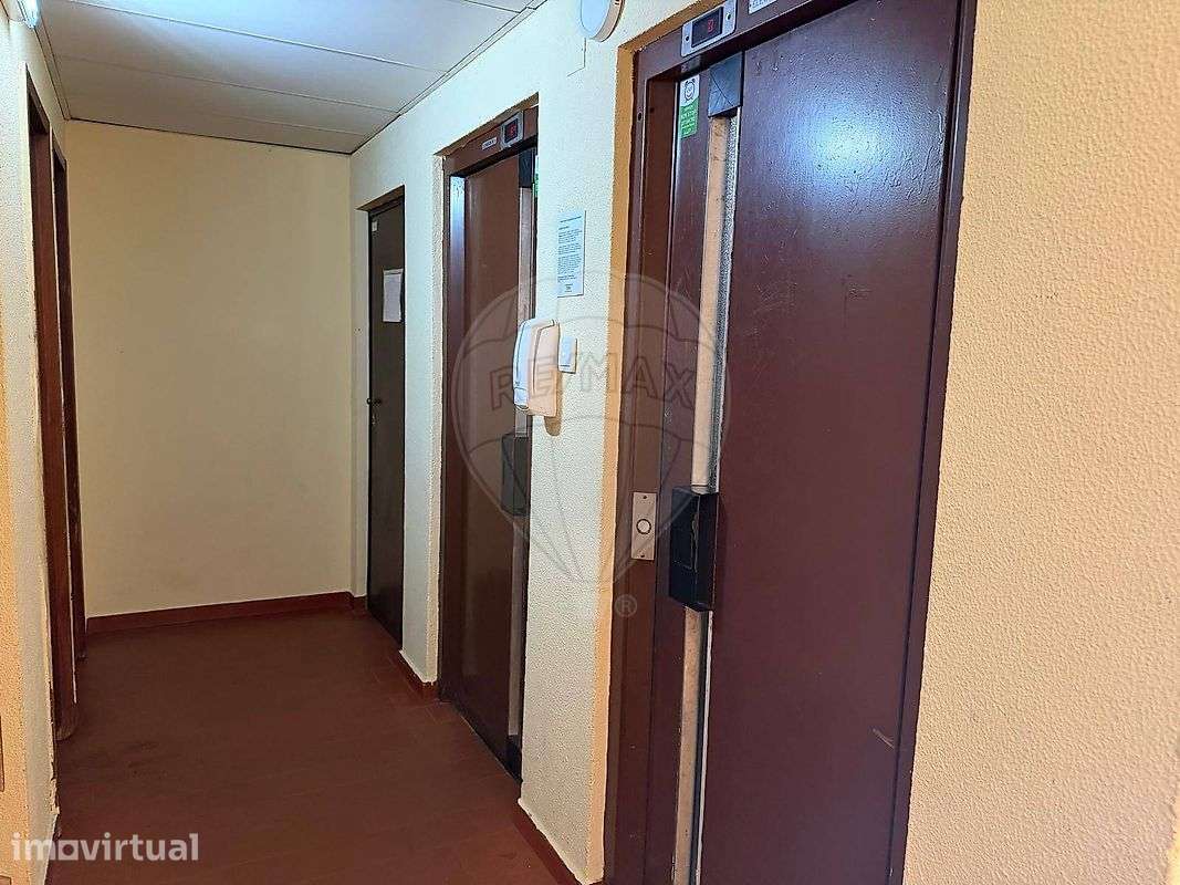 Apartamento T3 para venda - Grande imagem: 2/19