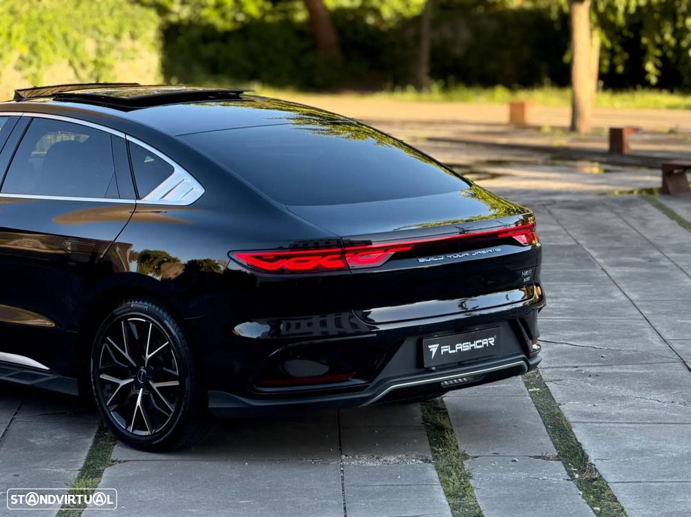 BYD Han 85.4 kWh AWD Executive - 10